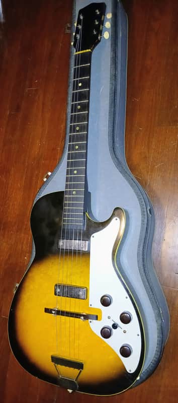 Vintage 1960 Harmony Silvertone STRATOTONE 1421 Guitar with Original Case image 1