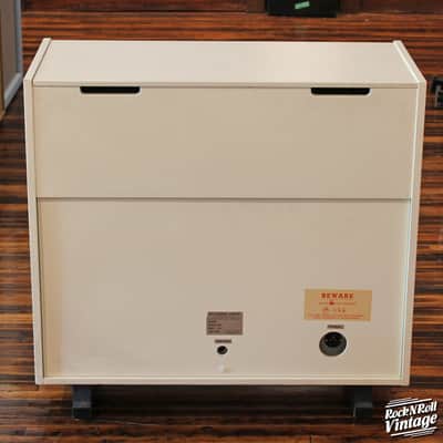 Streetly Electronics Mellotron M400 White image 4