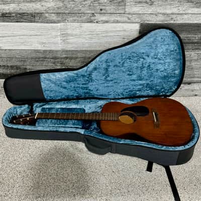Martin 00-15M - Natural w/ Bag image 7
