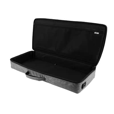 Vertex Tour Elite Pedalboard 31" x 13" w/ Bag image 9