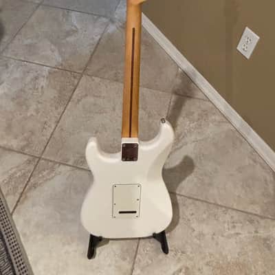 Fender Player Stratocaster 2019 - Polar White image 5