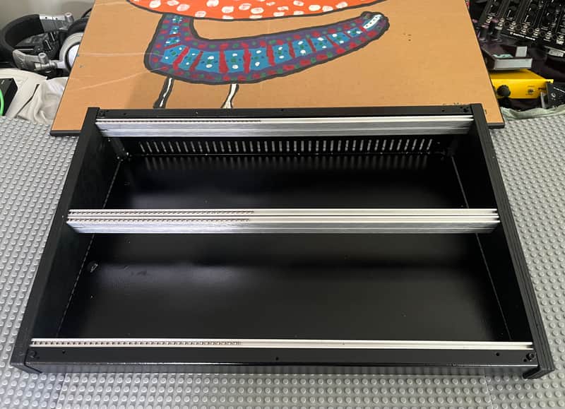 Eurorack Desktop Custom Case 6U 84HP - Aluminum w/ Wood Endcheeks- TR-909 sized image 1