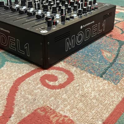 Allen & Heath Play Differently Model 1 6-Channel Analog Mixer 2016 - Present - Black image 5