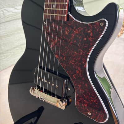 2024 Les Paul Junior - Ebony. Music City Bridge Studfinder/locking studs image 5