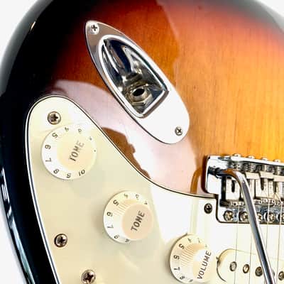 Immagine Fender Stratocaster American Vintage 62 Sunburst 2000 - 9