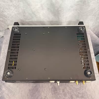 Audio Research CD5 excellent condition one owner remote manual CD clamp box image 2