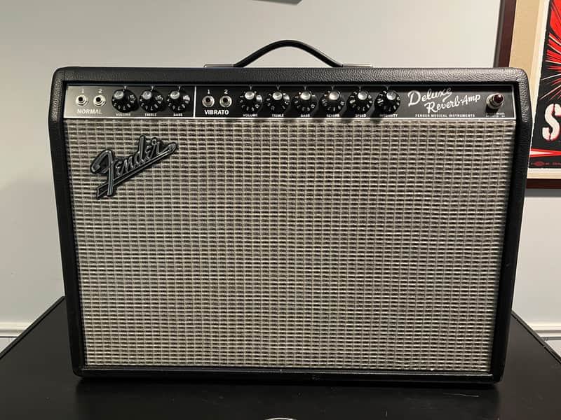 Fender '65 Deluxe Reverb Reissue 22-Watt 1x12" Guitar Combo 1994 - Present - Black image 1