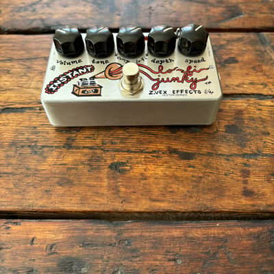 Zvex Vexter Series Instant Lo-Fi Junky Chorus/Vibrato 2010s - Silver with Graphic image 2