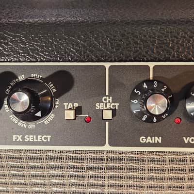 Fender Champion 100 2-Channel 100-Watt 2x12" Solid State Guitar Combo image 5
