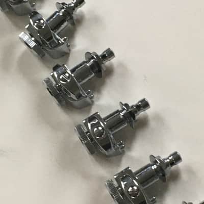 6 LEFTY Genuine Fender LOCKING CHROME Tuners Inline 2pin F Logo L NON Staggered! image 8