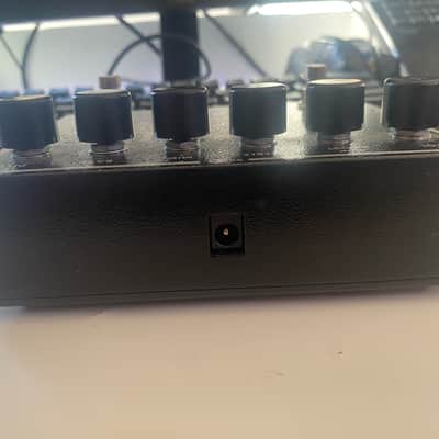 Electro-Harmonix Metal Muff Distortion with Top Boost 2006 - Present - Black image 4