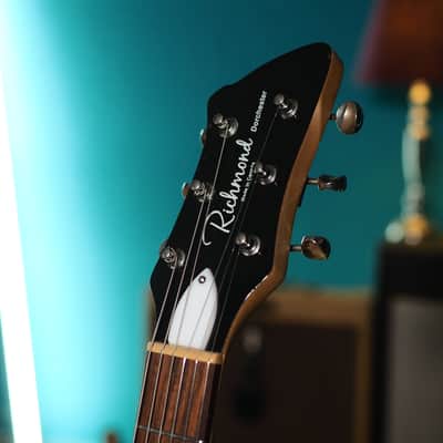 Godin Richmond Dorchester with Lace Alumitones image 4
