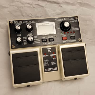 Boss DD-20 Giga Delay | Reverb