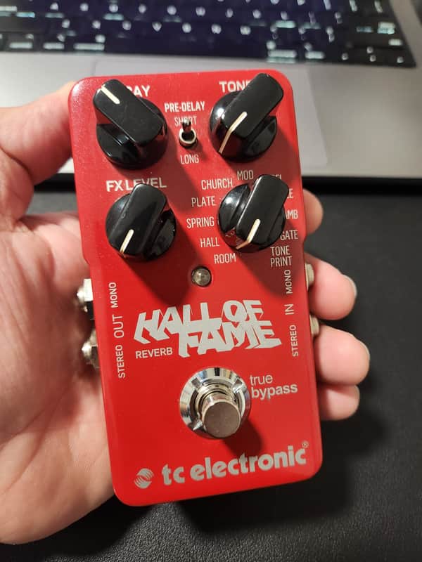 TC Electronic Hall of Fame Reverb 2011 - 2017 - Red image 1