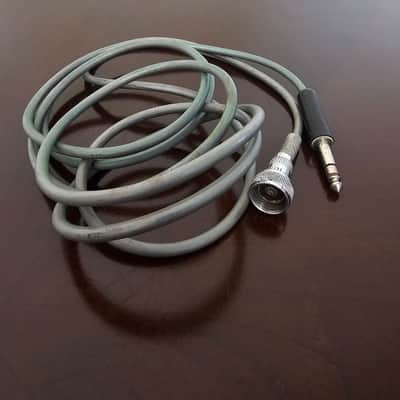 Vintage Turner 33D 1940's , working strong, desk stand. CABLE NOT INCLUDED, harp image 10