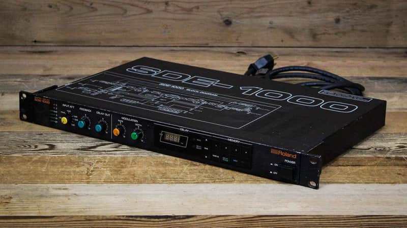 Roland SDE-1000 Digital Delay | Reverb