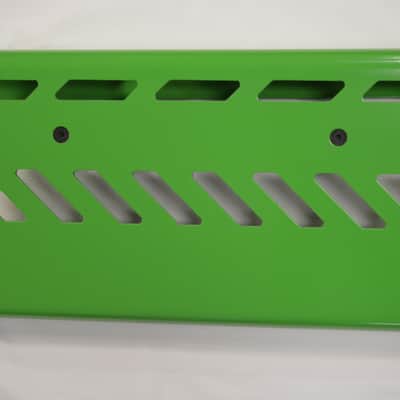 Gator GPB-LAK-GR Small Aluminum Pedalboard w/ Carry Bag