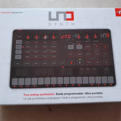 IK Multimedia UNO Analog Synth 2010s - Black image 3