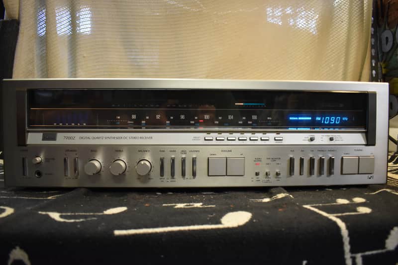 Sansui 7900Z AM/FM Quartz Stereo Receiver image 1