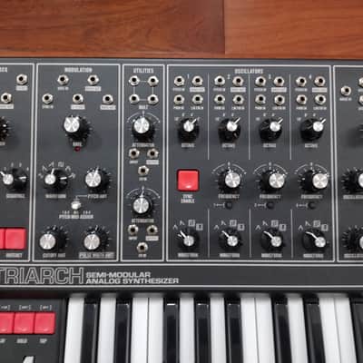 Moog Matriarch Dark 49-Key Semi-Modular Analog Synthesizer 2020 - Present - Black / Black Panel image 3