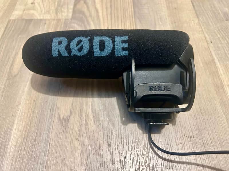 RODE VideoMic Pro image 1