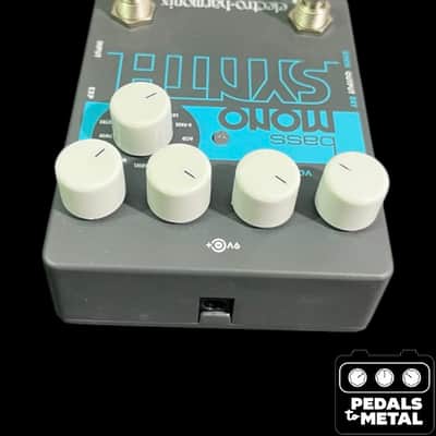 Electro-Harmonix Bass Mono Synth 2019 - Present - Gray - X18971 image 3