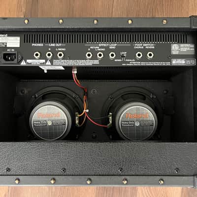 Roland JC-22 Jazz Chorus 2-Channel 30-Watt 2x6.5" Guitar Combo 2016 - Present - Black image 2