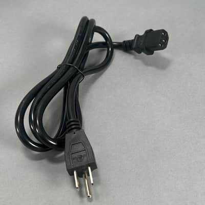 Gator GTR-PWR-8 Pedalboard Power Supply (New Open Box) image 14