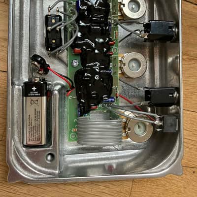 Klon Centaur Professional Overdrive (Non-Horsie) 1994 - 2008 - Silver image 4