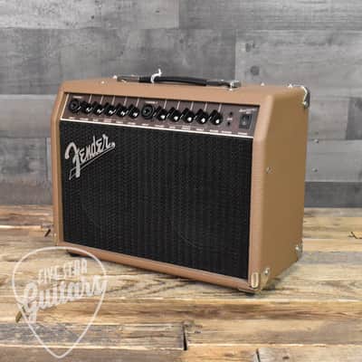 Mint Fender Acoustasonic 40 image 2