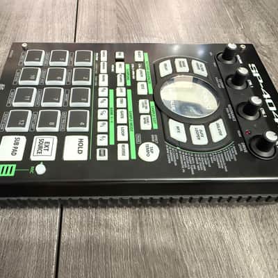 Roland SP-404A Linear Wave Sampler - Power Cable + 8GB SD - Excellent Condition image 2