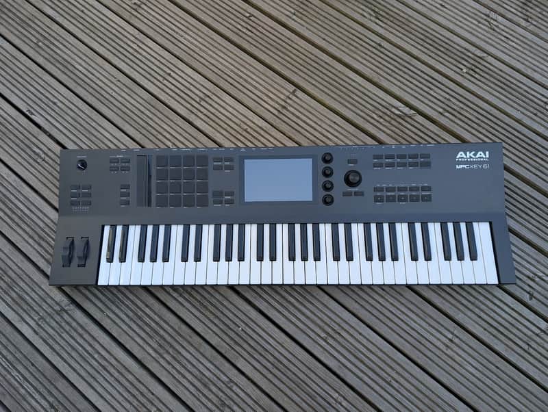 Akai MPC Key 61 Standalone Workstation Synthesizer 2022 - INCLUDES 500GB HARD DRIVE image 1