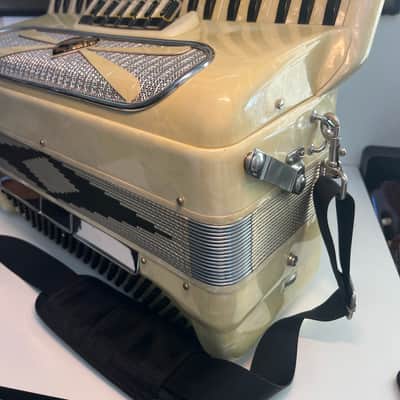 Contello Accordion 60’s in Pearl with Case Made In Italy image 22