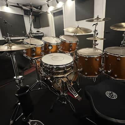 DW Collector’s Series Custom 2001 - Tangerine Halo Flake with Hardware and Hard Shell Cases image 3