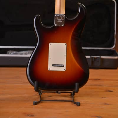 Fender American Standard Stratocaster HSS with Maple Fretboard 2010 - 3-Colour Sunburst image 13