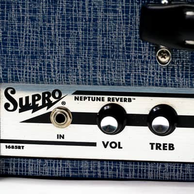 Supro Neptune 1685RT 25-Watt 2x12" Tube Combo Amp with Reverb & Tremolo image 9