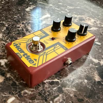 Hartke HF44 Bass Fuzz 2010s - Orange/Red image 4