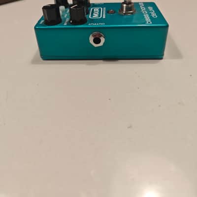 MXR M83 Bass Chorus Deluxe 2012 - Present - Teal image 2