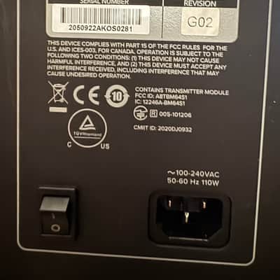 Mackie SRM215 V-Class 15" 2000-Watt High-Performance Powered Loudspeaker 2020 - Present - Black image 3