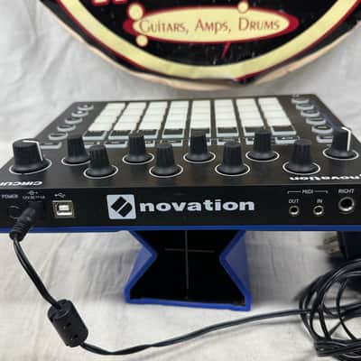 Novation Circuit Groovebox with Power Supply image 5