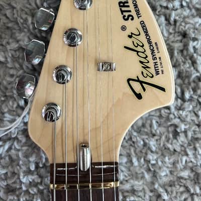 Mint Fender Yngwie Malmsteen Stratocaster White Electric Guitar, Scalloped board image 6