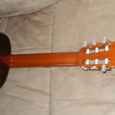 Made in 1977 by Ryoji Matsuoka- model M30 - High Grade Classical Guitar In Excellent Condition image 9