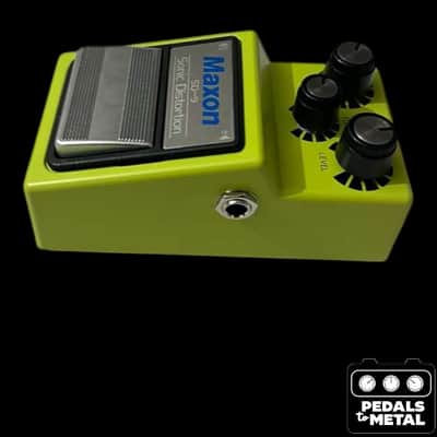 Maxon SD-9 Sonic Distortion 1980s - Neon Green - X18209 image 4
