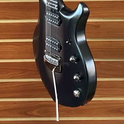 Ernie Ball Music Man Majesty 2015 - Matte Polar Noir image 4
