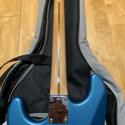 Squier Standard Fat Stratocaster Maple Fretboard 1998 MIM - Lake Placid Blue image 8