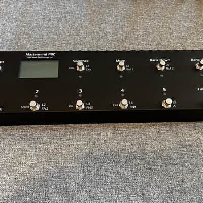 RJM Mastermind PBC/10 10-Loop Switcher with Midi- 2021 - Mint image 4