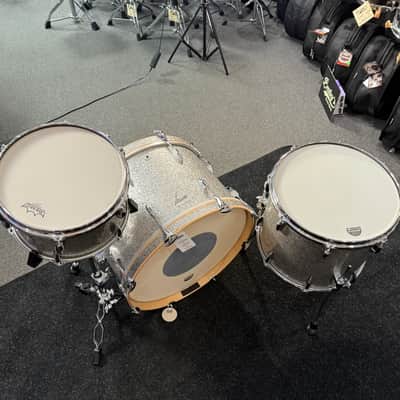 ~WOW!~ SONOR Vintage Series 3-Piece 13/16/22 Drum Kit Set in Vintage Silver Glitter image 14