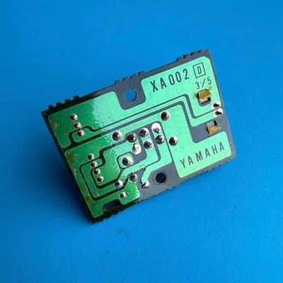YAMAHA PSR-40 Keyboard Part: Power ON/OFF Slider Switch Light Board PCB image 4