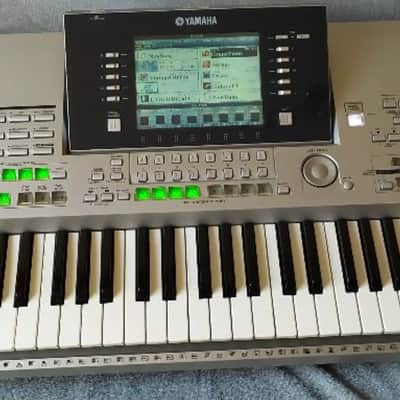 Yamaha Tyros 2 Silver workstation keyboard image 6
