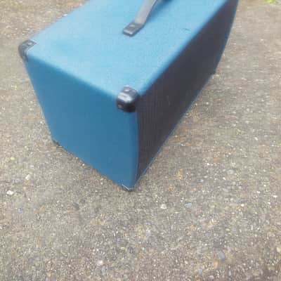 Traynor YCX12BLUE 60-Watt 1x12" Guitar Speaker Cabinet 2000s - Blue image 2